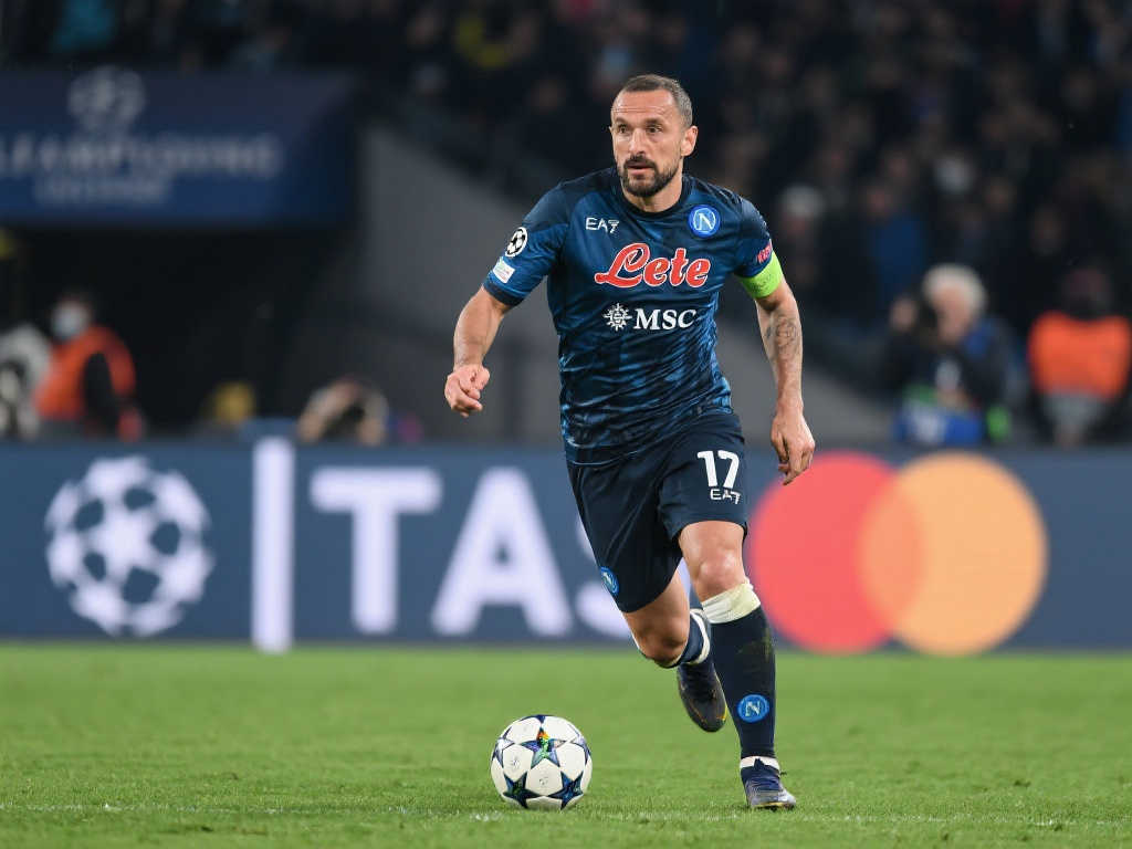 是行程充滿 是行程充滿