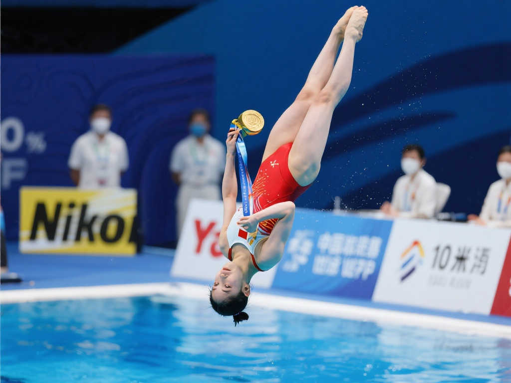 逐渐在边中 逐渐在边中