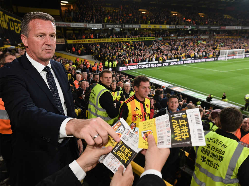 不管是罗纳 不管是罗纳